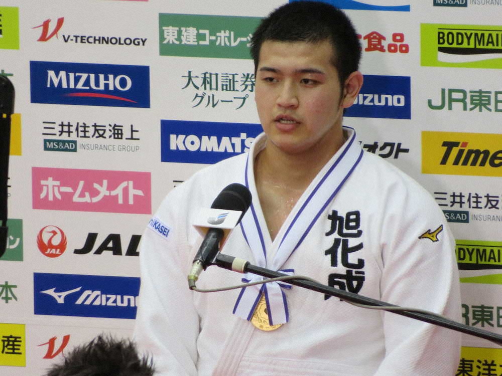 男子100キロ級を初制覇し、初の世界選手権代表に選ばれた飯田健太郎