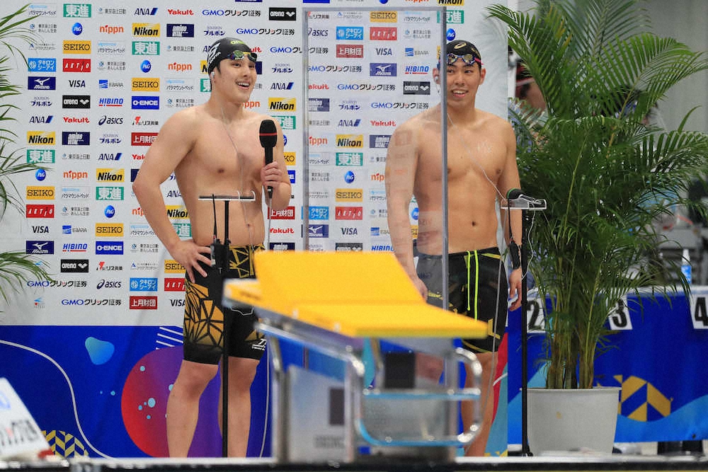 競泳日本選手権男子200メートルバタフライ決勝、レースを終えインタビューに答える瀬戸（左）と本多（撮影・会津　智海）