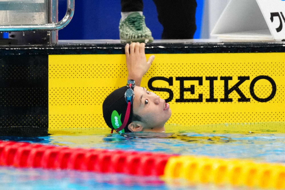女子200メートル背泳ぎで優勝した小西（撮影・会津　智海）
