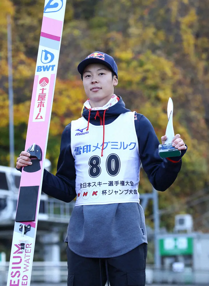 陵侑　北京五輪金メダル獲得へ「ジャンプを見直したい」　W杯日本男子最多通算19勝のエース来月再始動