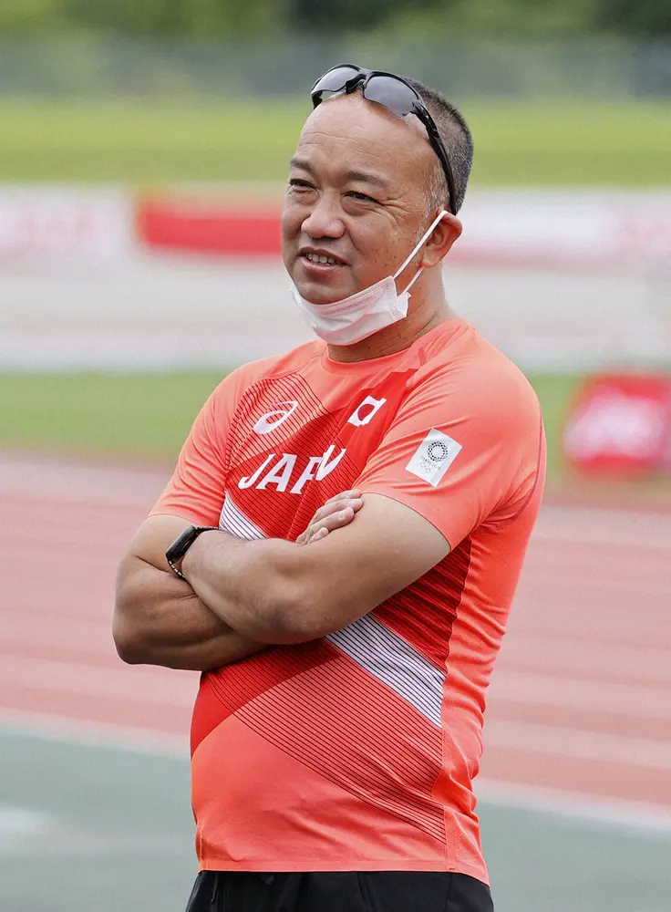 日本陸上競技連盟の土江寛裕オリンピック強化コーチ。