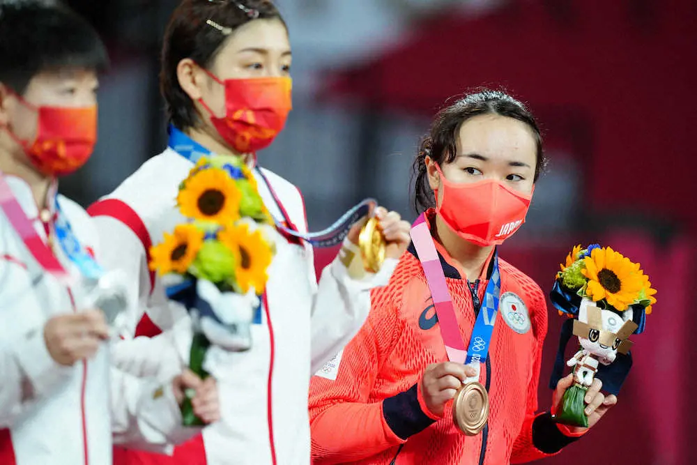 伊藤美誠　悔しさ99%の銅メダル「うれしさ1あるかな」　打倒中国へ心を切り替え「団体戦は全勝したい」