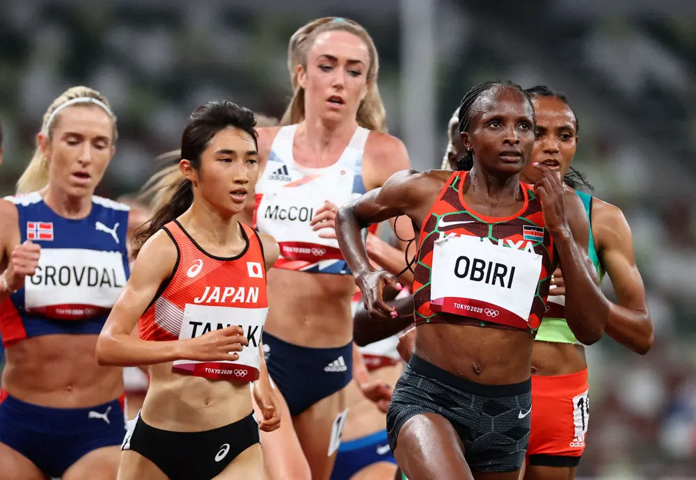 女子5000メートル予選2組で力走する田中希実（ロイター）