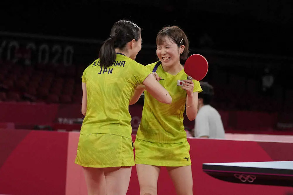 卓球日本女子、金メダル王手　石川佳純「3人でチーム一丸となって決勝の舞台を楽しみたい」