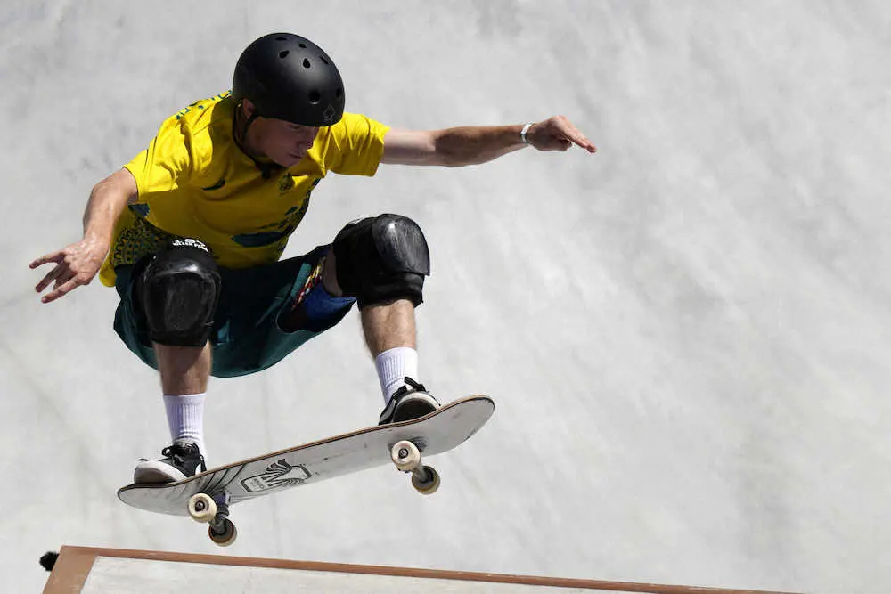 ＜スケートボード男子パーク＞予選2組で登場したキーラン・ウリー（オーストラリア）（AP）