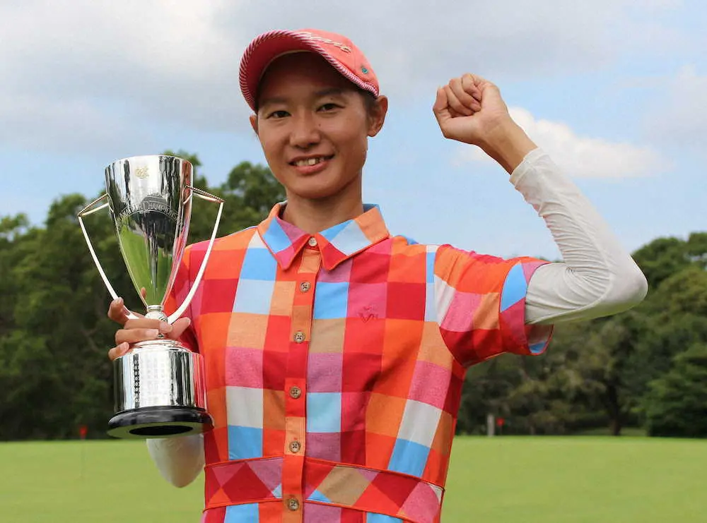 本田真暉が初出場で優勝　九州女子ミッドアマゴルフ