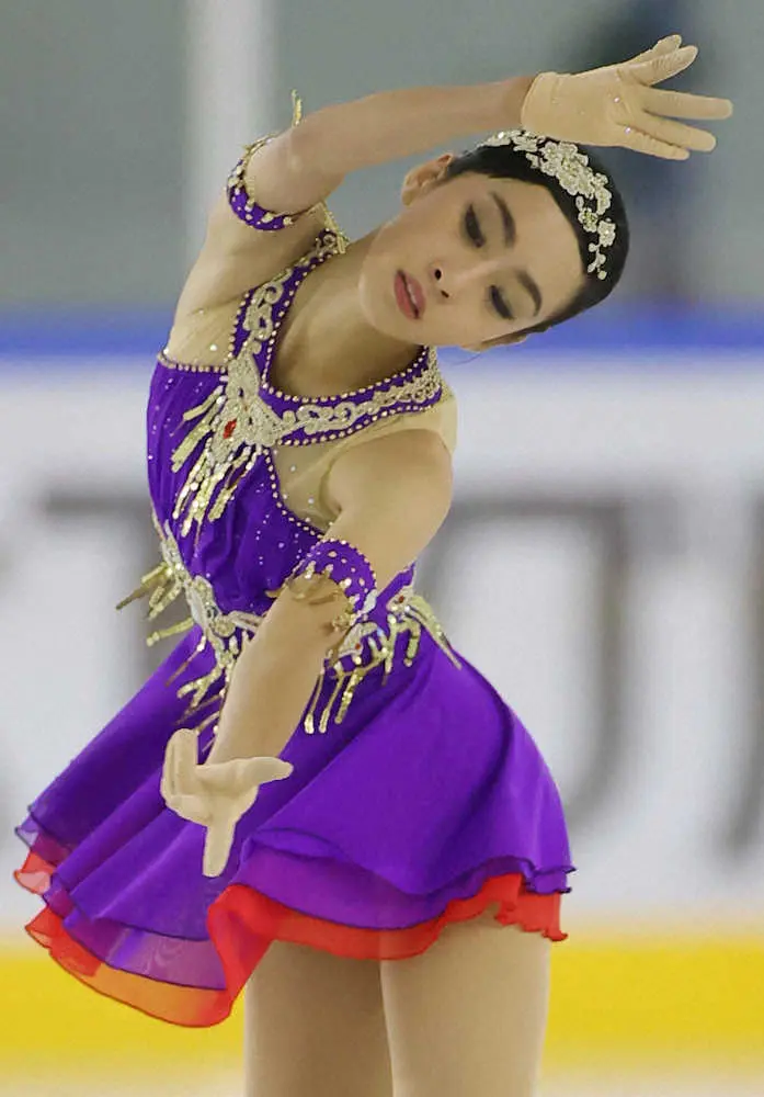 フィギュアスケート近畿選手権大会、ジュニア女子フリーで演技する櫛田育良（代表撮影）
