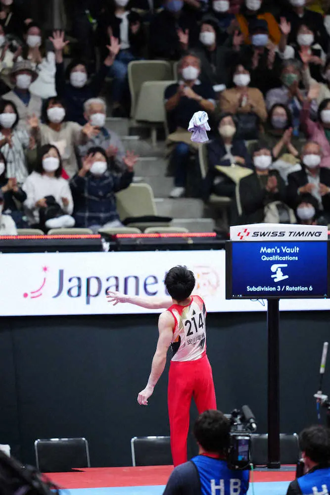 【画像・写真】内村航平からのサプライズ「あんなに勝手なことするの僕くらい」観客へTシャツプレゼント