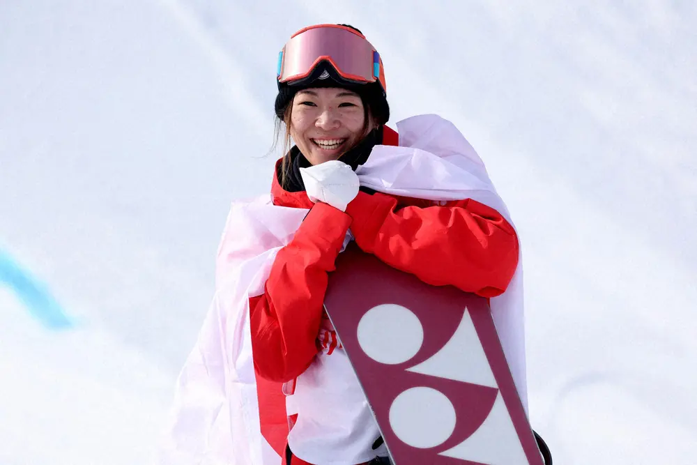 スノボHPで日本女子初のメダルを獲得。笑顔がはじける冨田せな（ロイター）