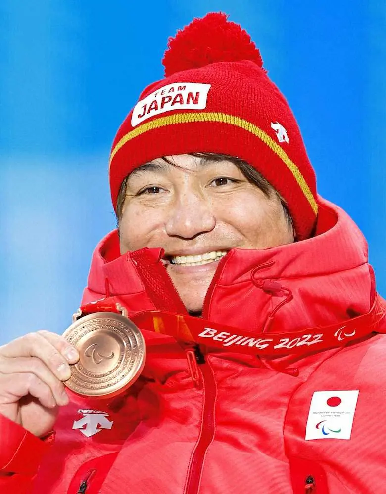 森井大輝　5大会連続表彰台の銅獲得「価値のあるメダル」　北京パラアルペンスキー滑降