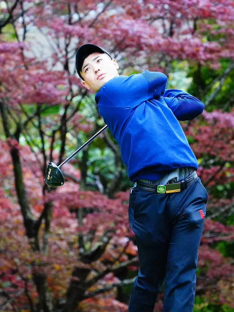 東北福祉大ゴルフ部主将・蝉川が史上6人目のアマチュア優勝へ首位浮上