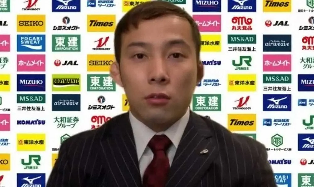 全日本選手権の前日会見で意気込みを語る高藤直寿