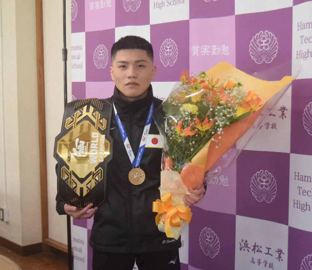 日本人初のボクシング世界選手権金メダリスト坪井智也、パリ五輪は51キロ級で目指す