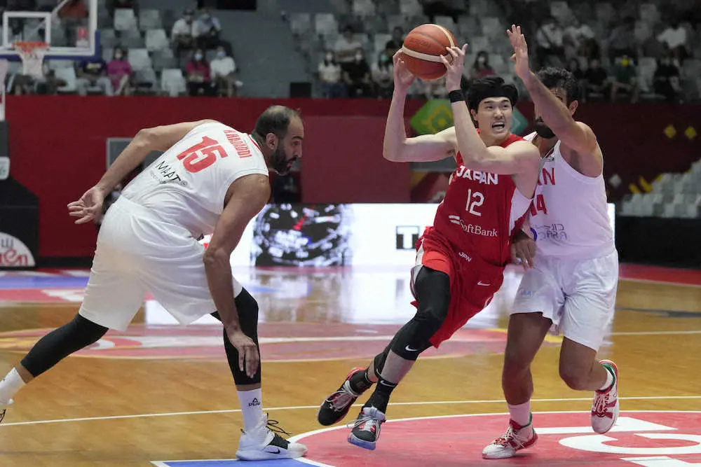 バスケ男子日本代表、2位で決勝T進出　渡辺がダブルダブルの奮闘もイランに敗戦