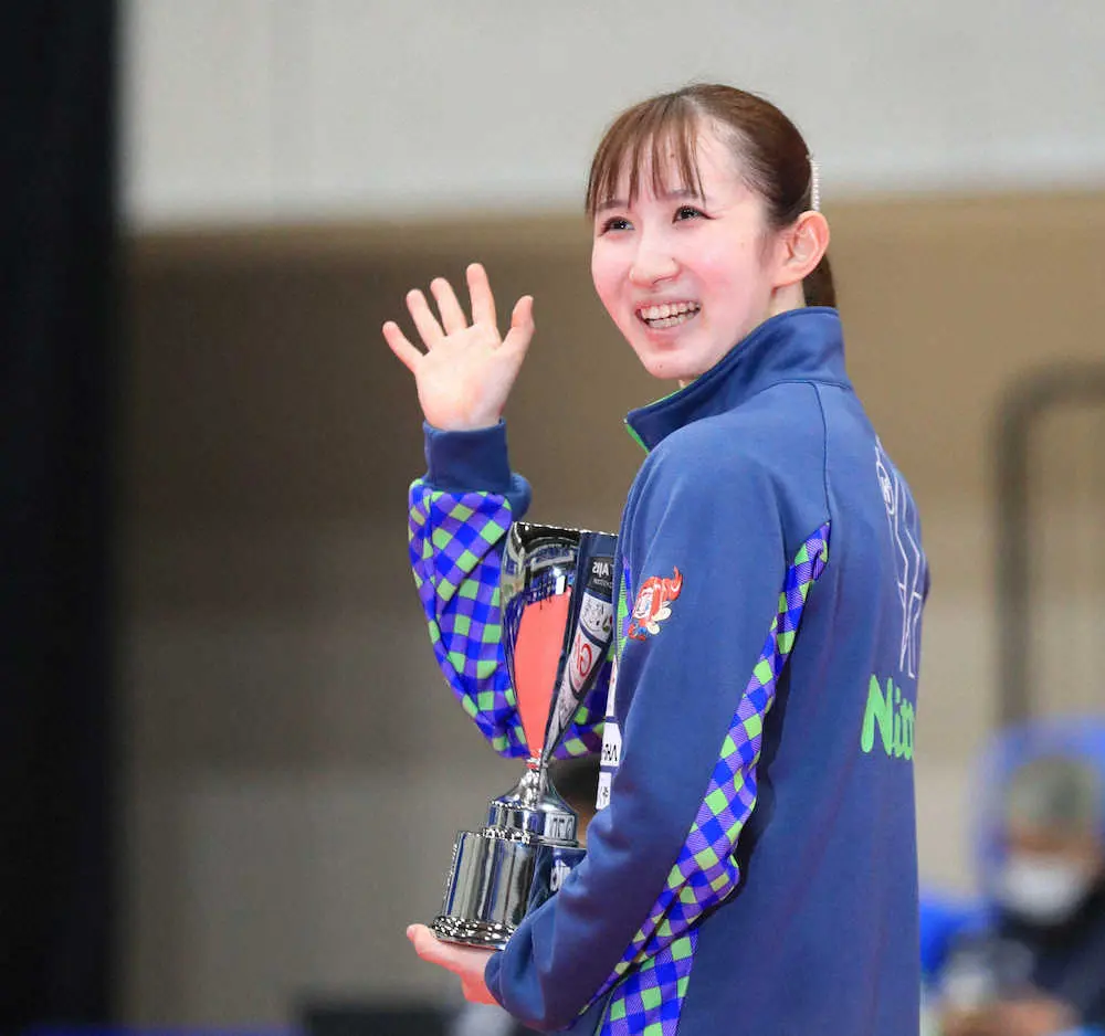 【世界卓球】日本女子、4大会連続メダル決めた！　今大会1人も負けずに進撃