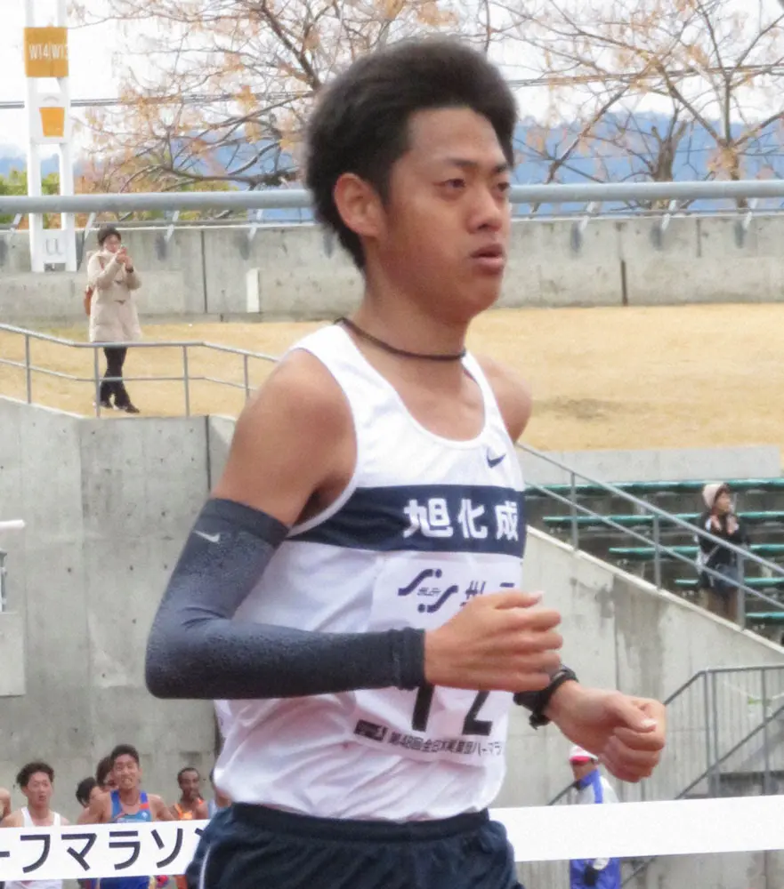村山謙太が日本人トップ9位「最低限の走り」優勝はキプケモイ　東京レガシーハーフ