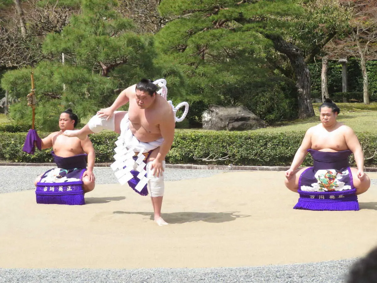 横綱・照ノ富士　夏場所復帰へ意欲「次へ向けて、この巡業から頑張っていこうと思う」