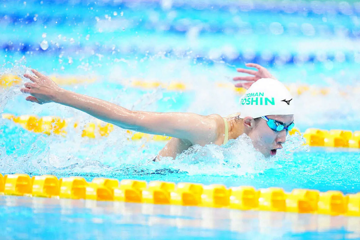 ＜第99回日本選手権水泳競技大会＞女子200メートル個人メドレー予選で力泳する大橋（撮影・河野　光希）