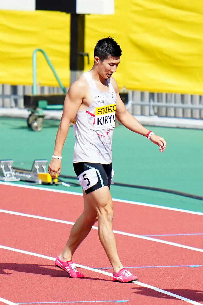 桐生「肉離れだと思う」　男子100メートルで左太腿裏痛め予選落ち　日本選手権欠場へ