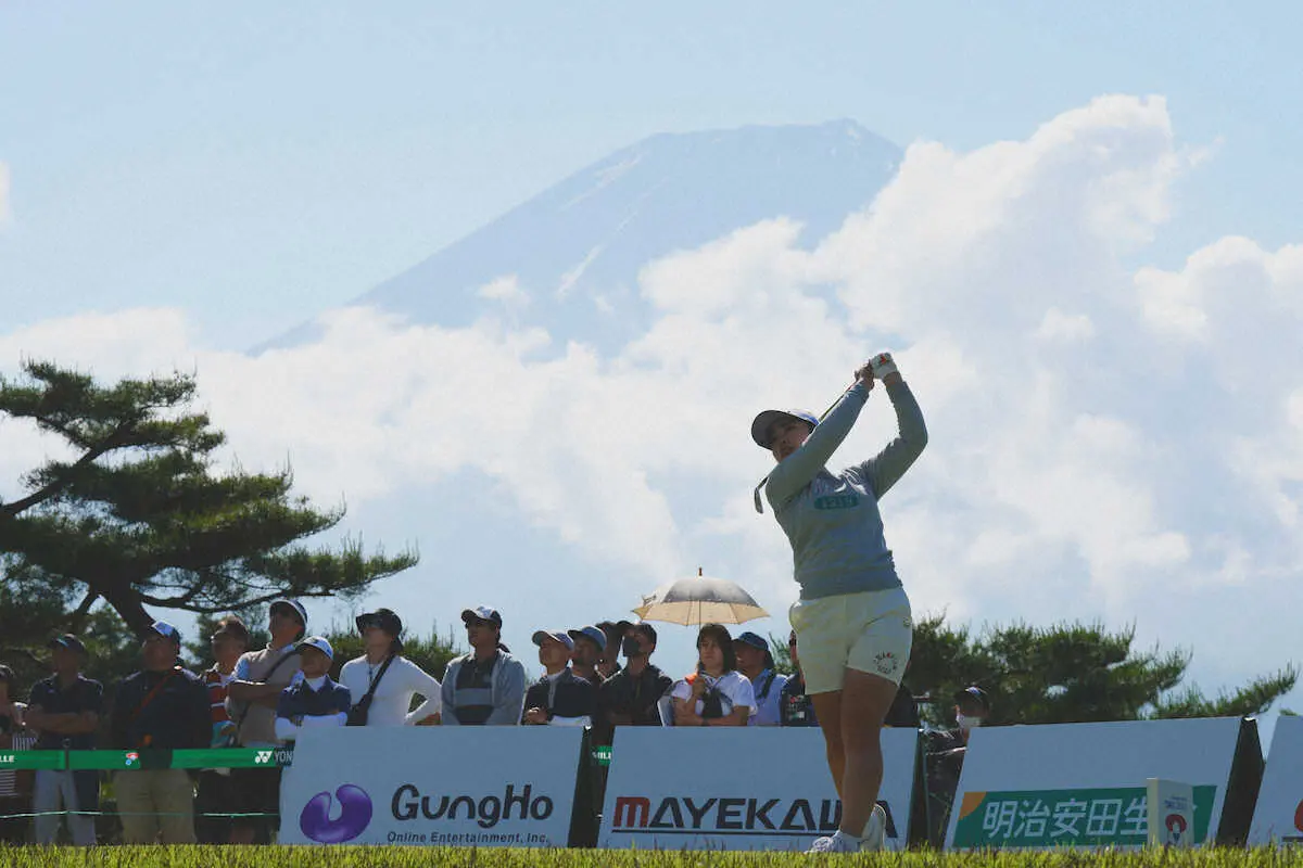 山下美夢有、吉田優利、阿部未悠が6アンダーで首位に並ぶ　27ホール決戦で9ホールの最終Rへ