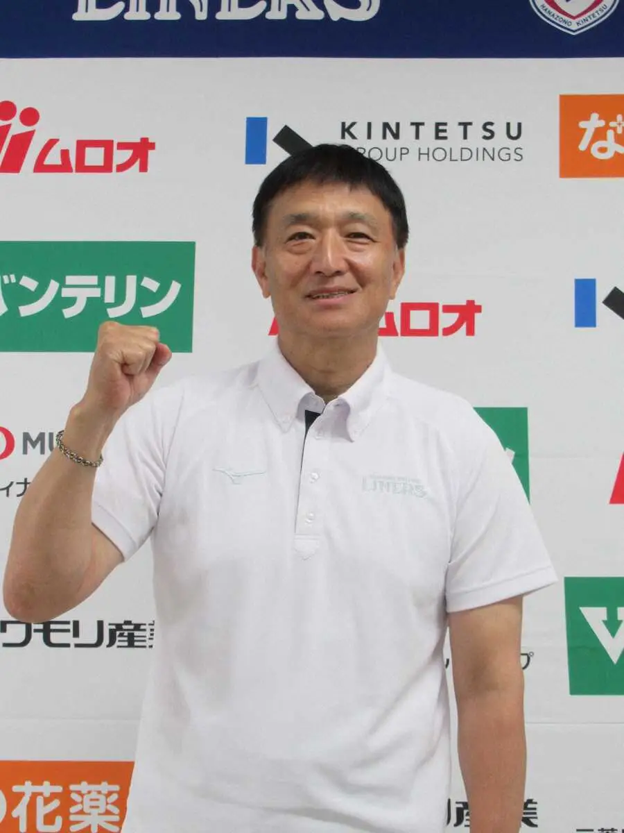 リーグワン花園・向井昭吾ヘッドコーチが所信表明「近鉄を強くする。日本代表を多く輩出する」