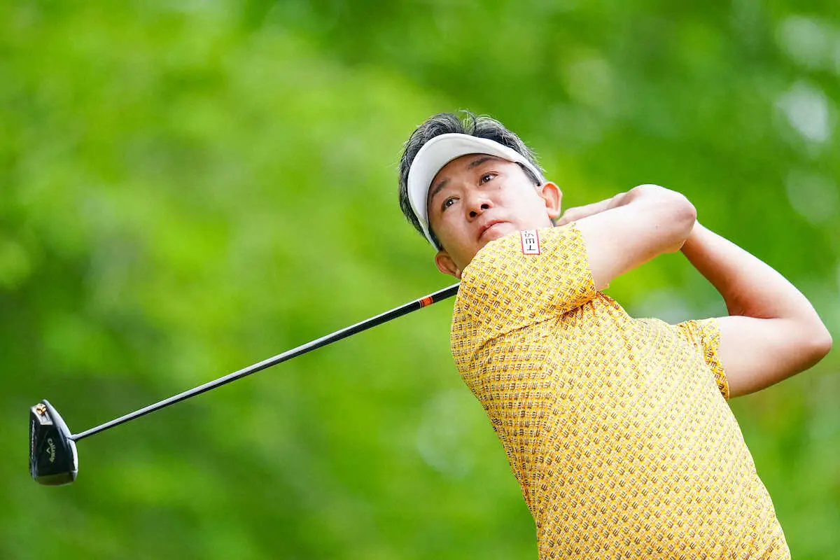 40歳の上井邦浩　最遅初Vならず9位　15番で痛恨のダボ「下手くそですね、ゴルフが…」