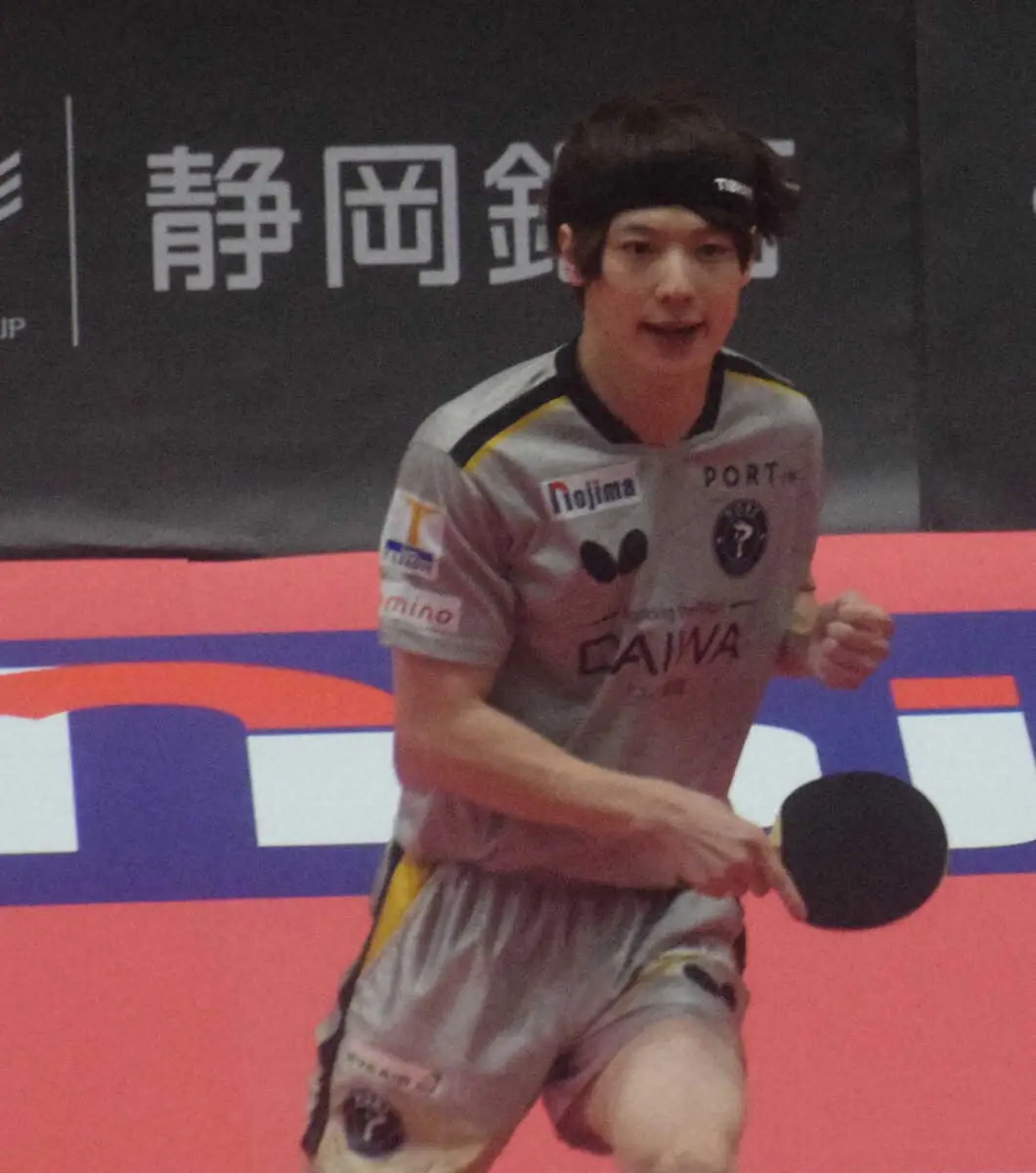 卓球Tリーグ金沢、参入初陣を逆転で飾る　松平主将「応援が力に」