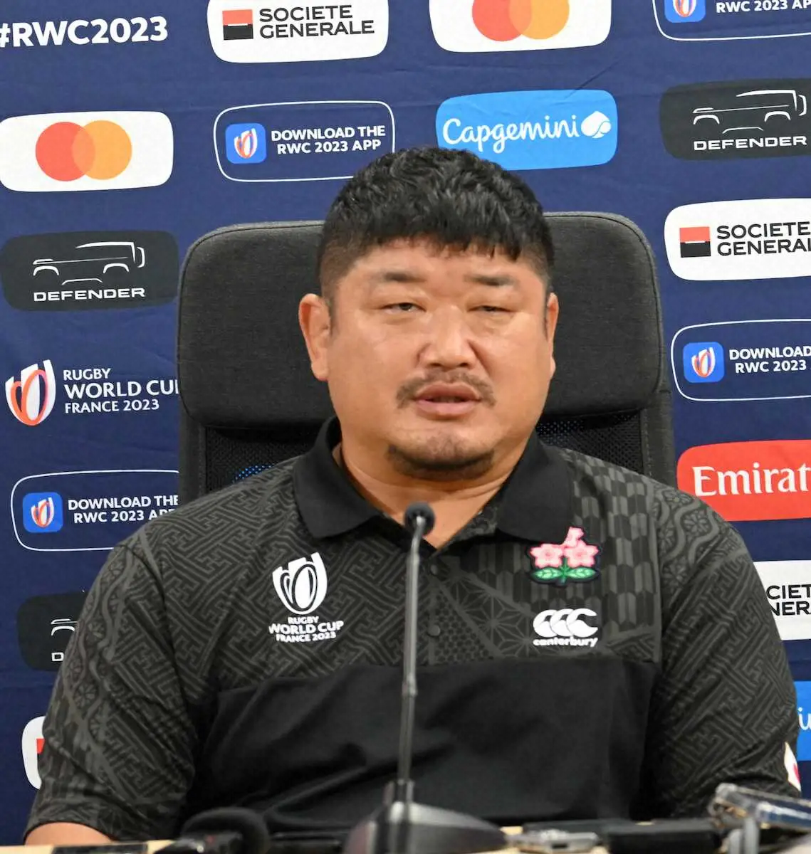 【ラグビーW杯】スクラム担当の長谷川コーチ「十分、戦える形はできている」試合会場の芝状態には心配顔