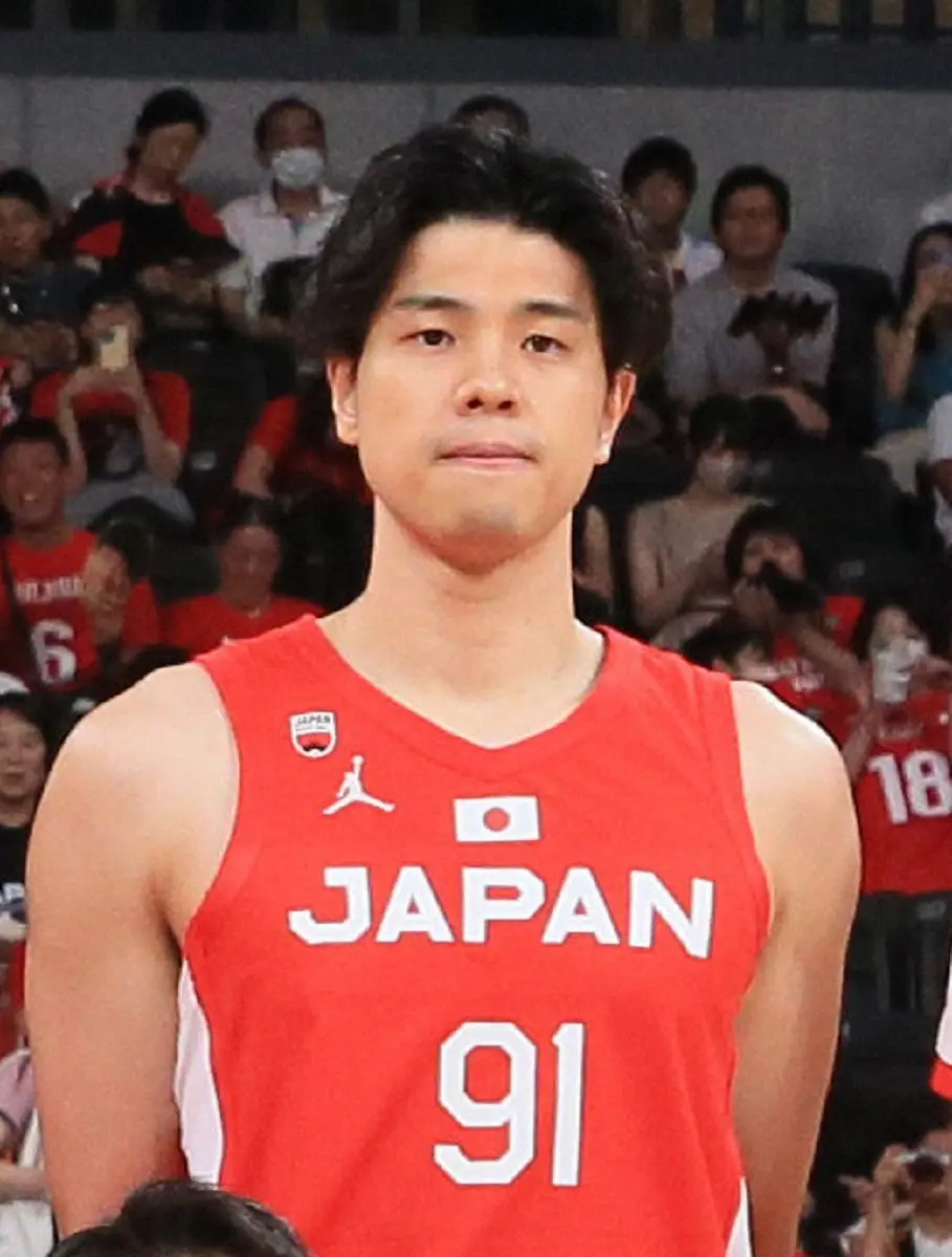 バスケW杯日本代表の吉井　パリ五輪代表生き残りへ「NBAの渡辺雄太さんは勉強になる」