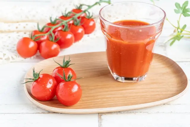 トマトジュースは体に悪い？糖尿病になる？毎日飲むならどの量がいいのか［管理栄養士監修］