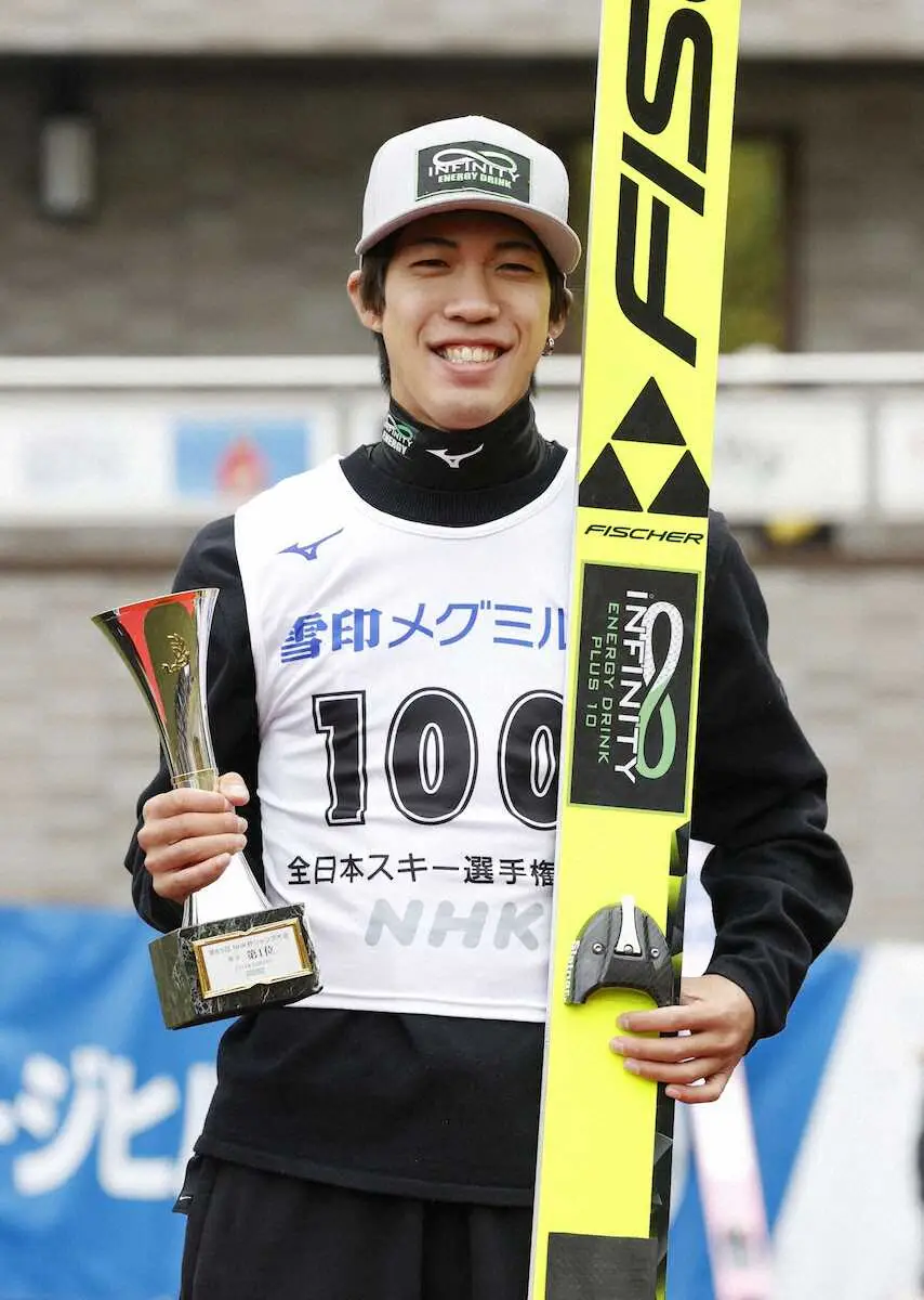 全日本選手権ジャンプ　男子は二階堂蓮が初優勝　女子は高梨沙羅が3連覇