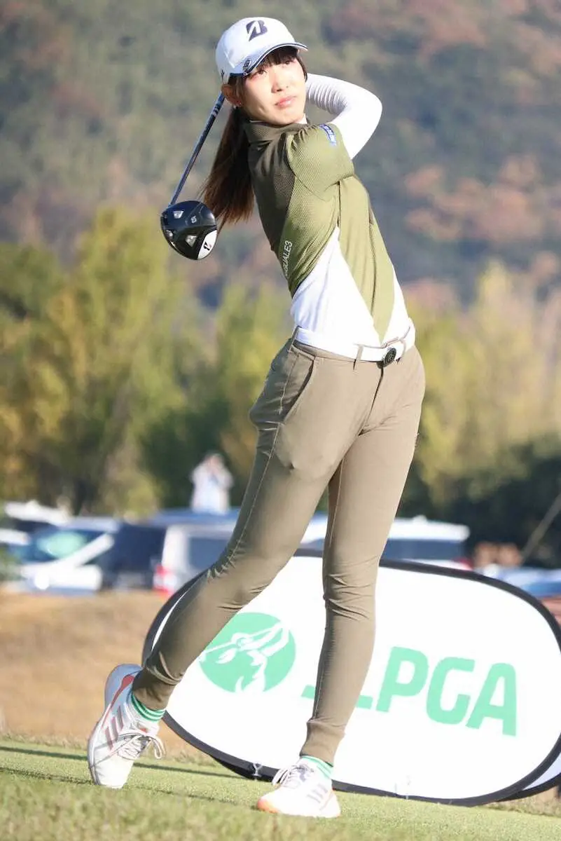 馬場咲希は69で11位発進「パターで悩んだ1日」女子ゴルフ最終プロテスト　上位20位タイまでが合格