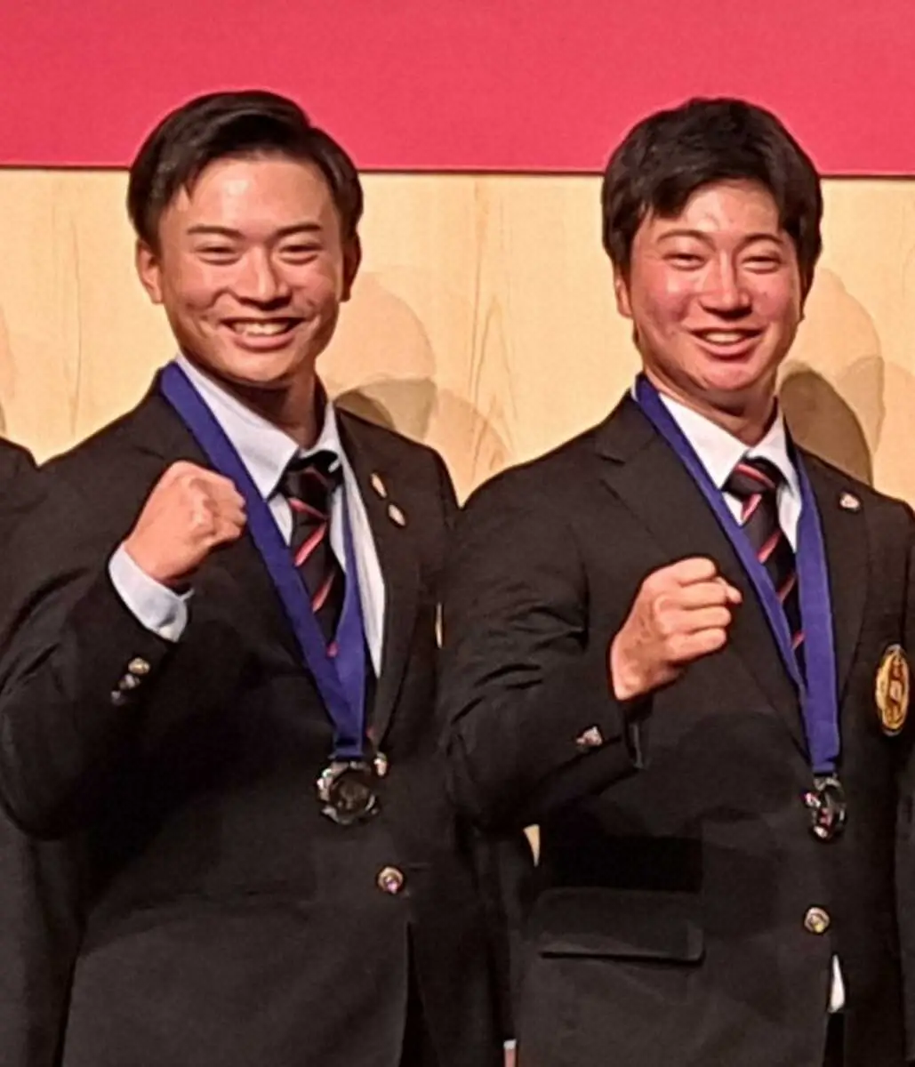 JGA　ナショナルチーム慰労会に出席した杉浦悠太（右）と岡田晃平