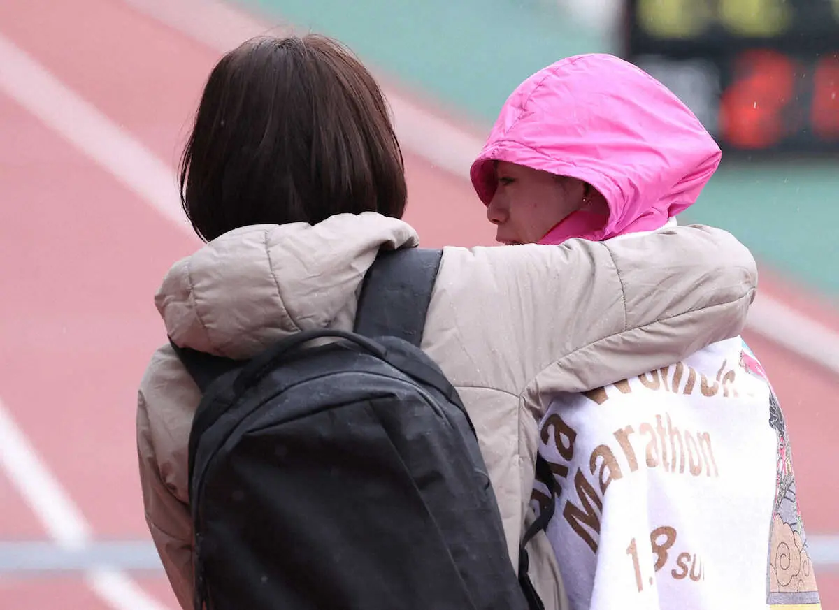 【大阪国際女子マラソン】3位の松田瑞生は涙　パリ絶望「大声援の中、最後走ることができて良かった」