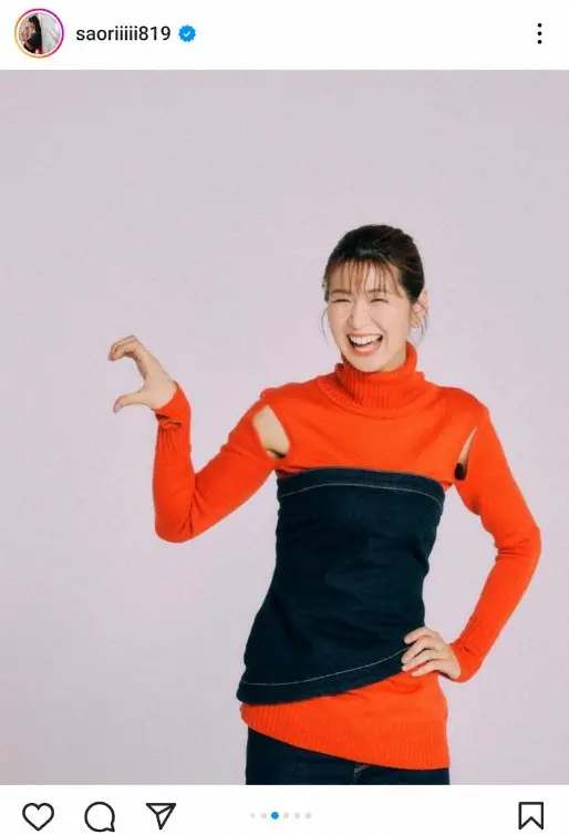 木村沙織さん　“脇見せセーター”姿のスマイル・ショット公開に「モデルさんやん」「めっちゃ可愛い！」