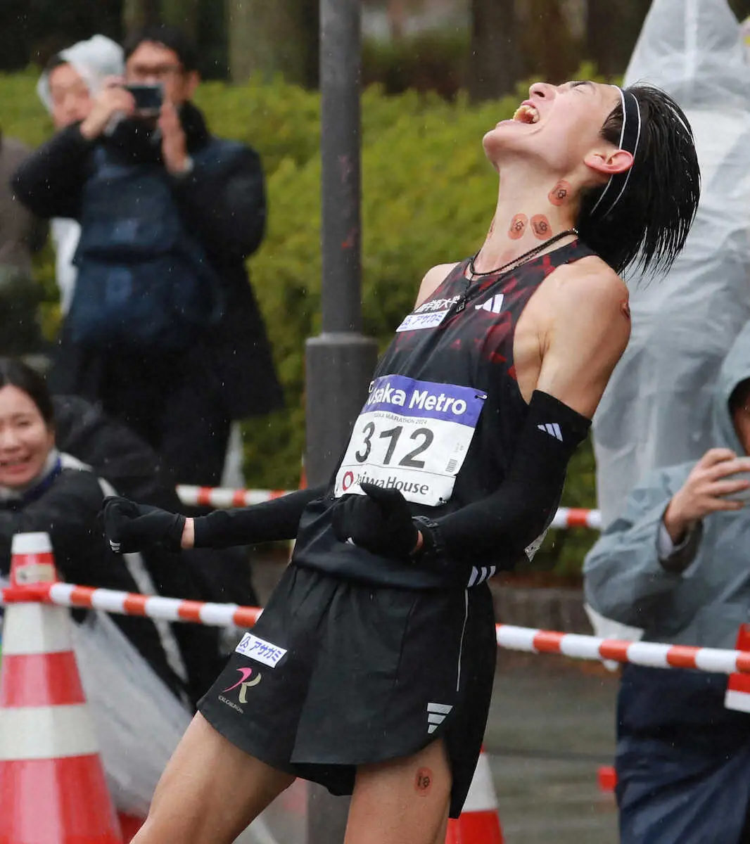 【大阪マラソン】衝撃デビューVの国学院大・平林　体重44キロ　驚異の軽量ボディーで42キロ快走