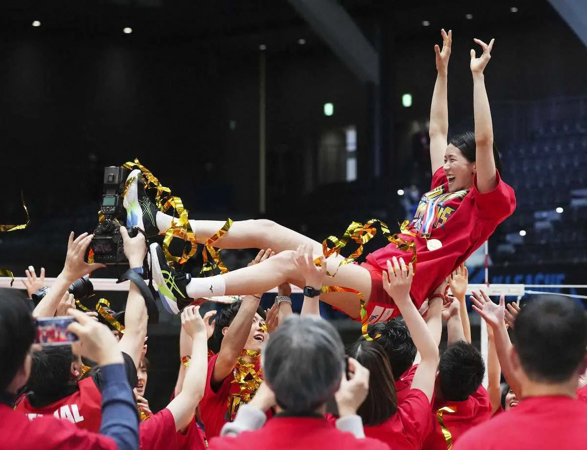 【Vリーグ】古賀紗理那が2季連続MVP「チームのみんなが私を輝かせてくれた」
