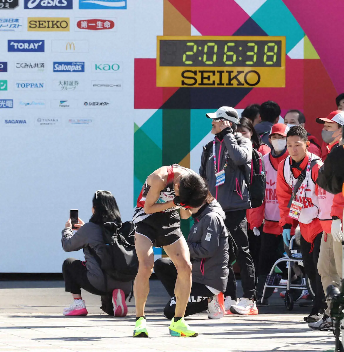 【東京マラソン】わずか41秒　西山号泣…パリ切符逃す　日本勢トップ9位も「オリンピック行きたかった」