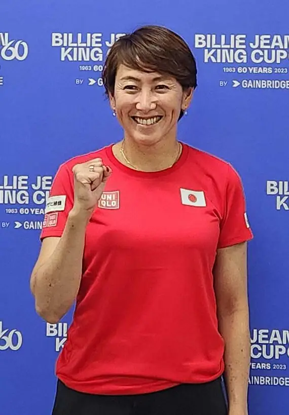 女子テニス日本が初の決勝大会へ　杉山愛監督は就任後7戦全勝「こんなに早く決勝大会に進めるとは」
