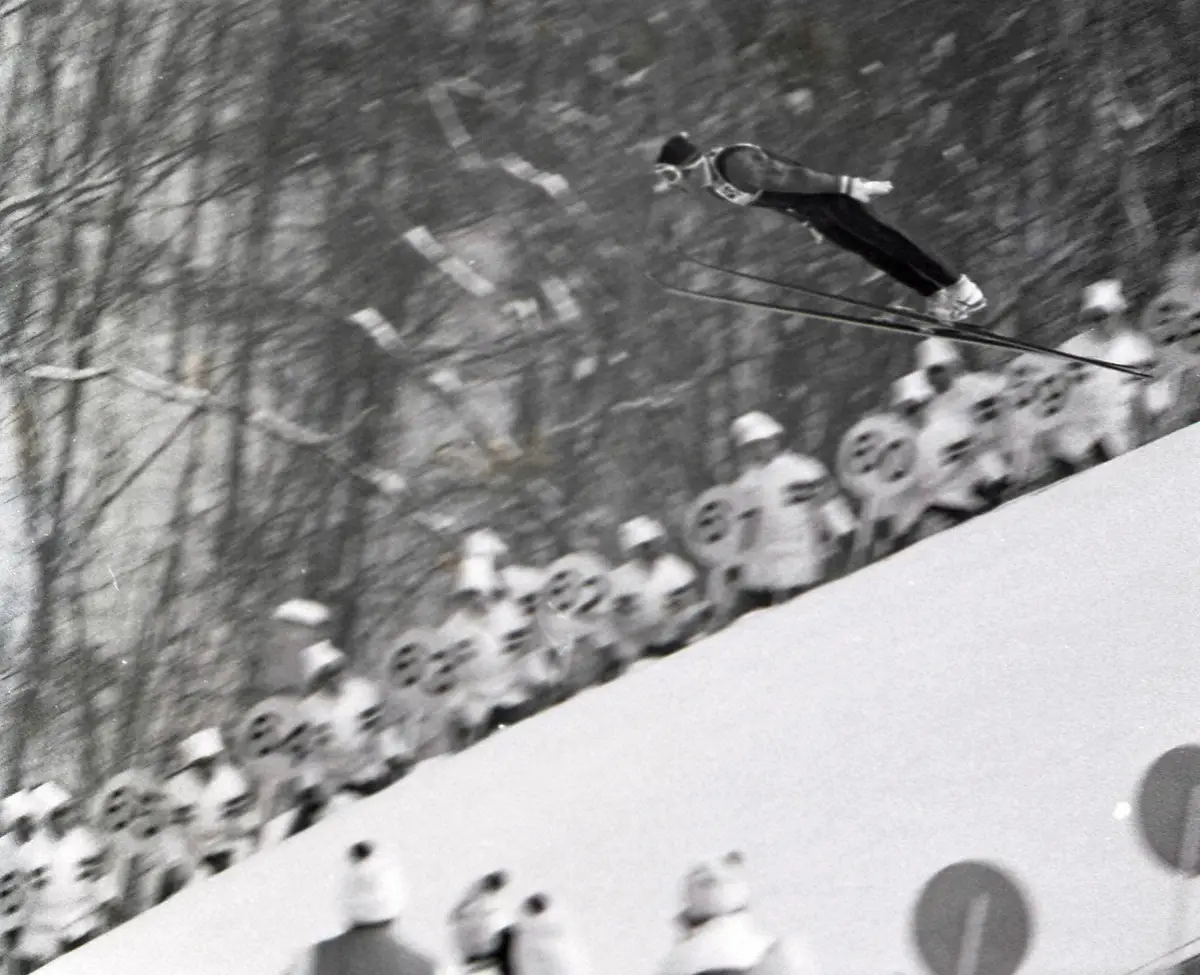 72年、札幌五輪スキージャンプ70メートル級で笠谷幸生は1回目に84メートルの最長不倒ジャンプ