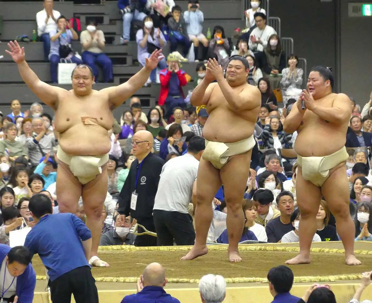 【所沢巡業】地元凱旋の北勝富士に大歓声　歌、選手宣誓、ルーティン披露…埼玉トリオで盛り上げた