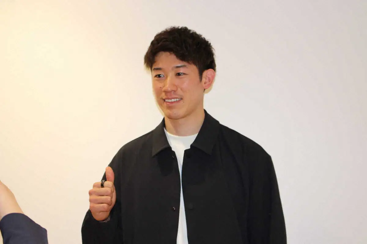 【バレーボール】石川祐希が帰国「気持ちはパリに向かっている。頭の中は代表モード」五輪メダル獲得へ決意