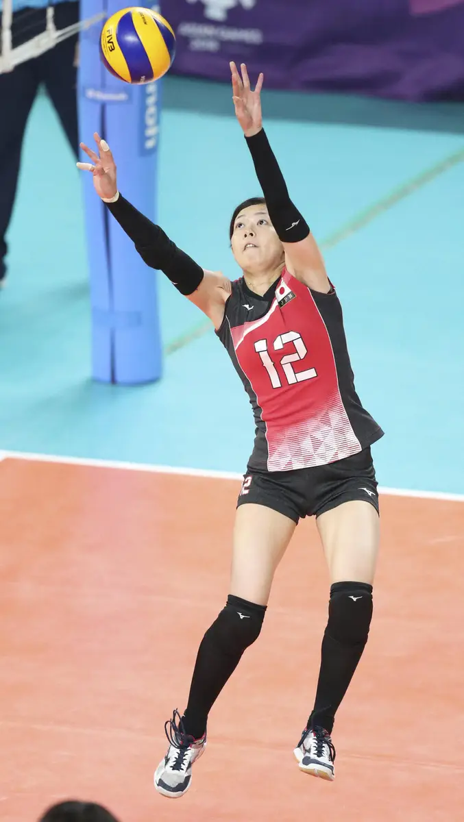 【画像・写真】栗原恵さんがハイキュー！！キャラクターにそっくりと思った元日本代表女子選手。佐藤美弥さん（共同）