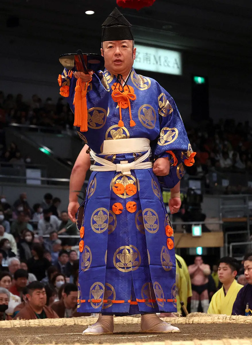 9年半ぶりに「立行司2人体勢」に　日本相撲協会理事会で木村容堂の式守伊之助昇進を決定