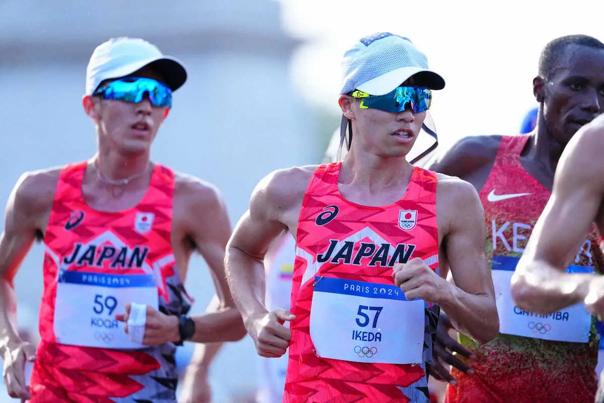 ＜パリ五輪　競歩男子20km＞レースに臨む池田（右）と古賀（撮影・小海途　良幹）