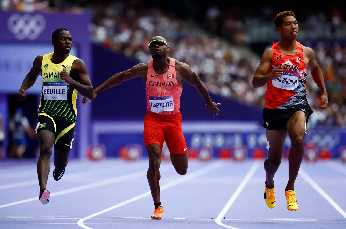 「今日は楽々」サニブラウン　100ｍ予選を余裕突破「いい感じで走れた」五輪日本人最速10秒02！