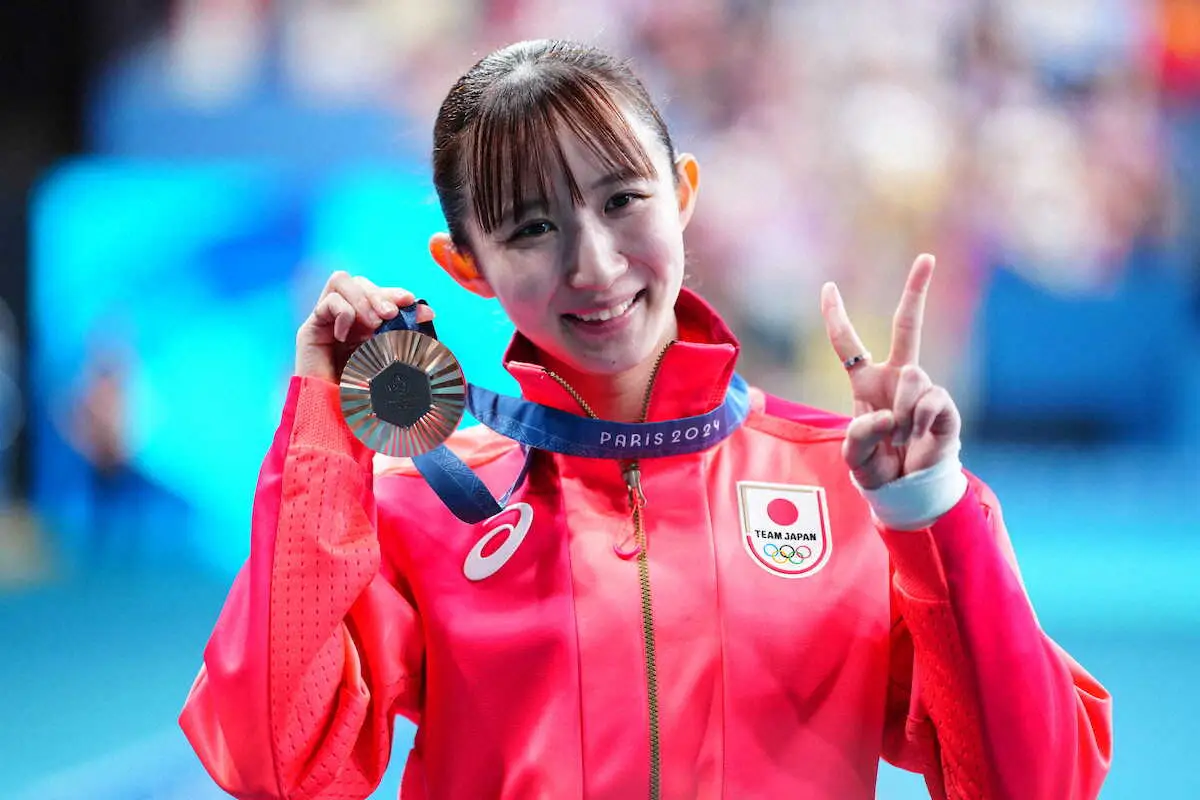 ＜パリ五輪　卓球女子シングルス3位決定戦＞銅メダルを獲得した早田（撮影・小海途　良幹）