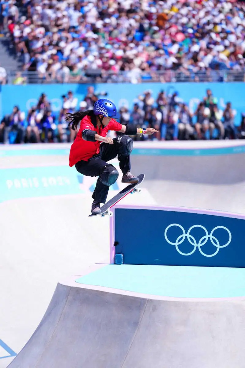 ＜パリ五輪　スケボー女子パーク予選＞予選に臨む四十住（撮影・小海途　良幹）