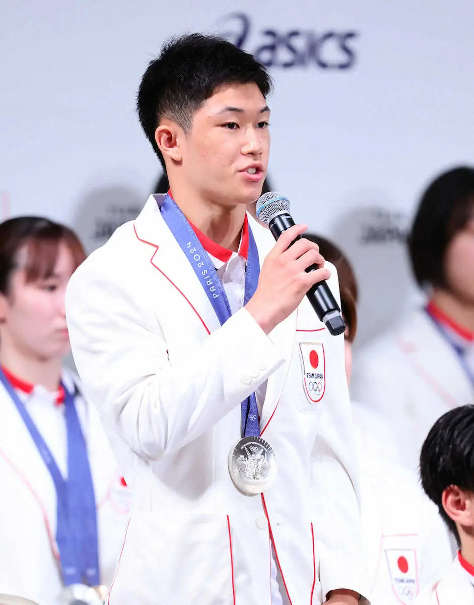 17歳玉井陸斗　報奨金の使い道明かす　「たくさん…」　パリ五輪で日本飛び込み史上初のメダル獲得