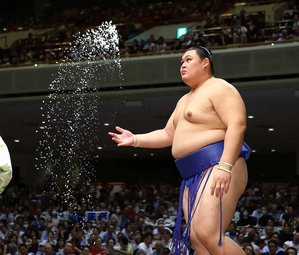 【画像・写真】＜大相撲秋場所6日目＞取組に臨む大の里（撮影・松永　柊斗）